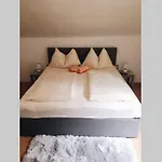 Gemuetliches Am Waldrand Casa vacanze *