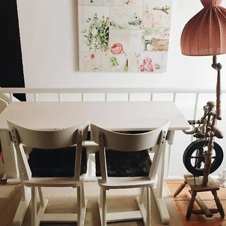 Gemuetliches Am Waldrand *